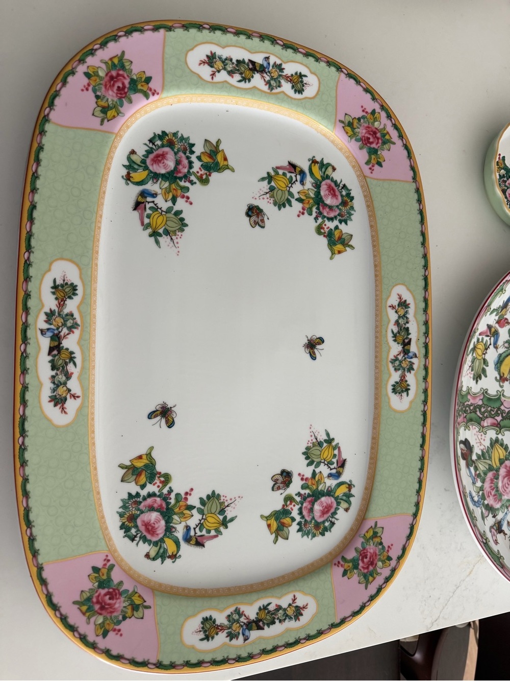 Williams Sonoma Famille Rose Porcelain Serving Set - Picture 4 of 7